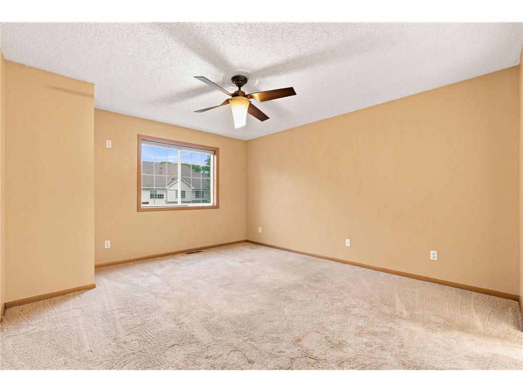 1863 Riverwood Drive #14 Burnsville MN 55337 7111445 image9