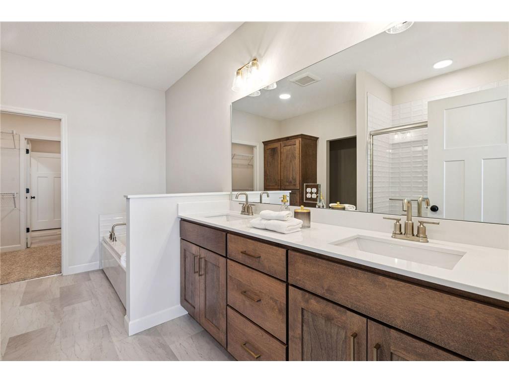 18643 Icebox Lane Lakeville MN 55044 6767703 image25