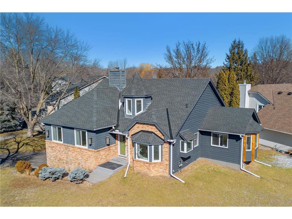 18644 Clear View Drive, MN, 55345 MLS 6538704 Edina Realty