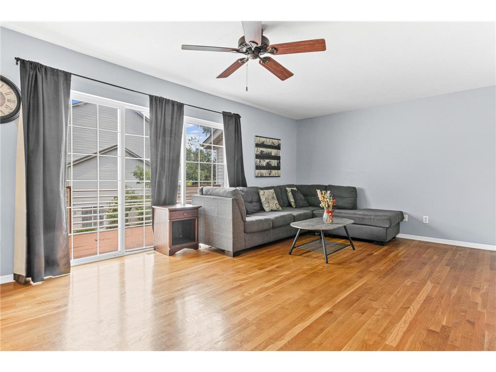 1865 E 122nd Street Burnsville MN 55337 6381883 image1