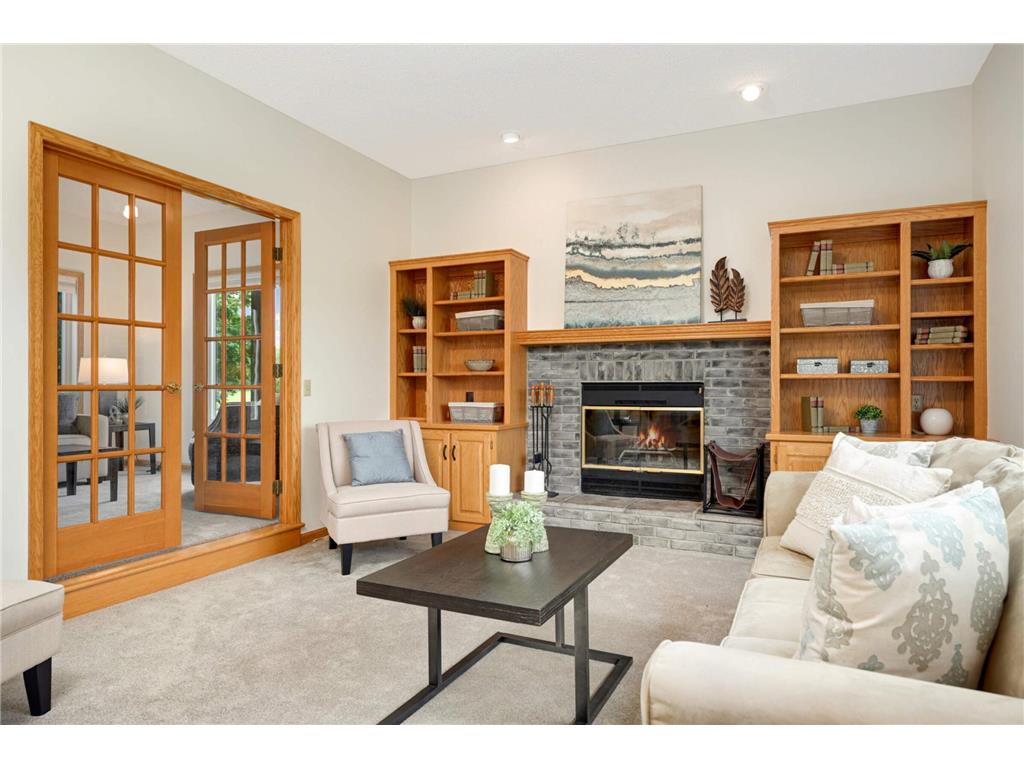 1865 Eldridge Avenue W Roseville MN 55113 6590468 image1