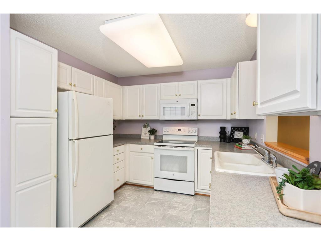 18651 Kalmar Trail Lakeville MN 55044 6489789 image1