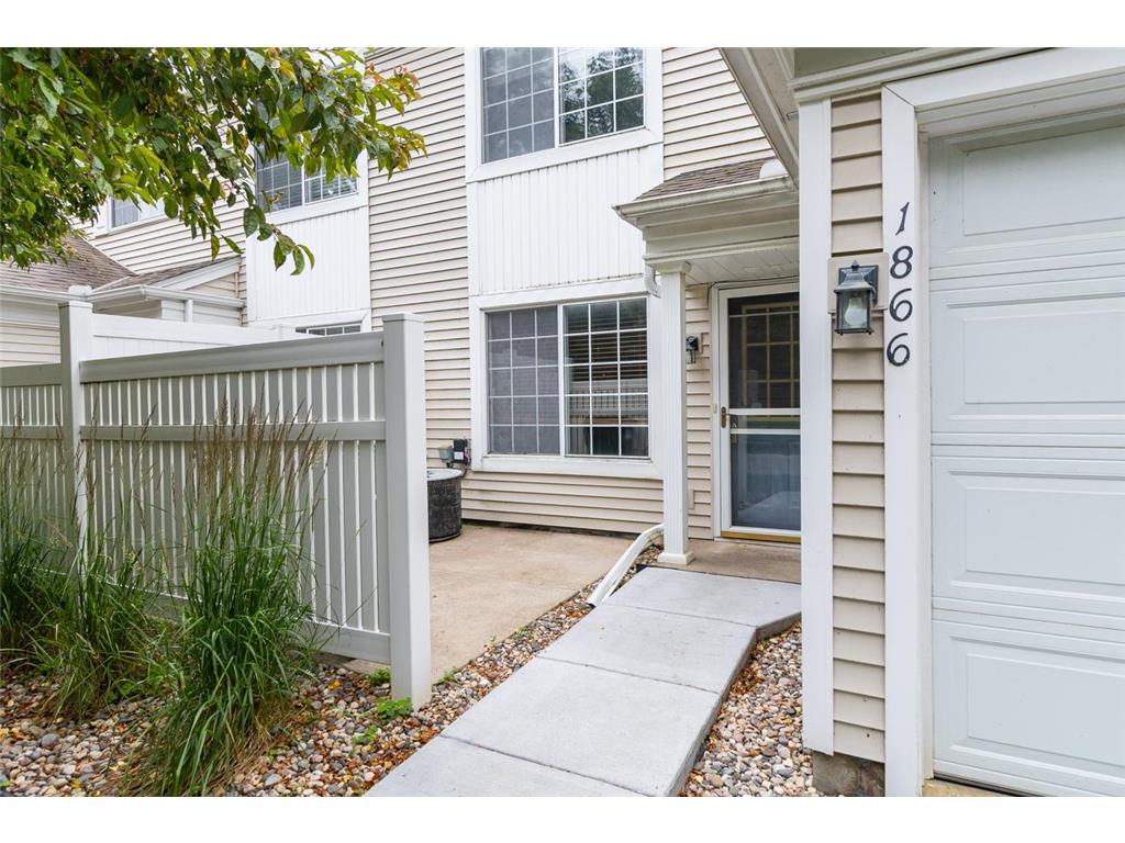 1866 Buckley Bay #123 Eagan MN 55122 7096738 image2