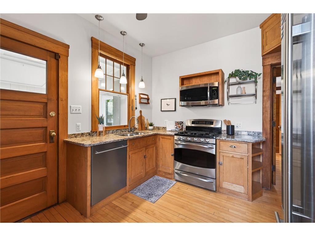 1866 Summit Avenue Saint Paul MN 55105 7062984 image14