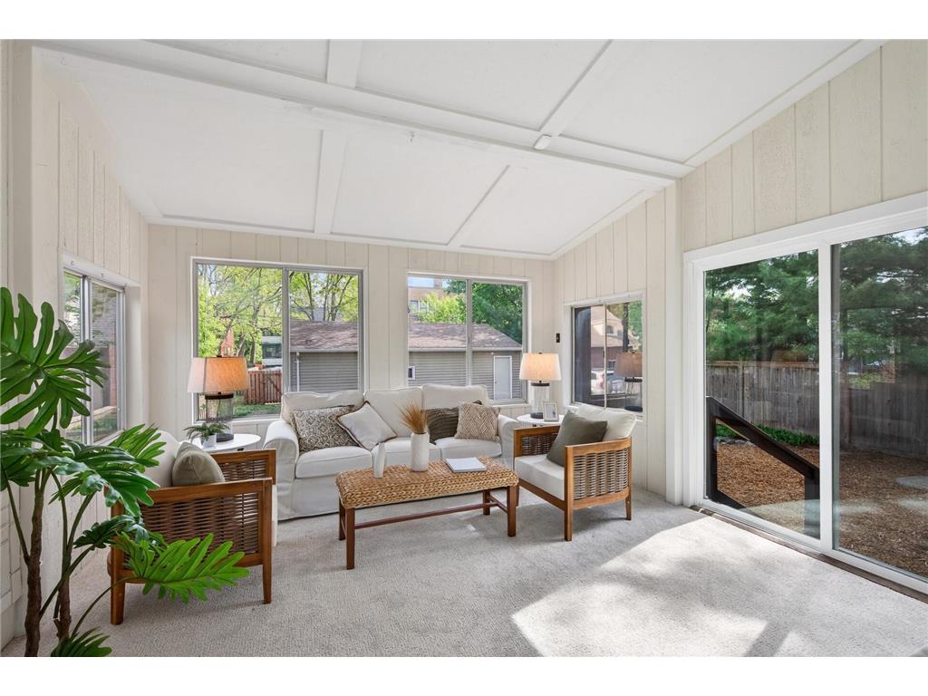 1866 Summit Avenue Saint Paul MN 55105 7062984 image17