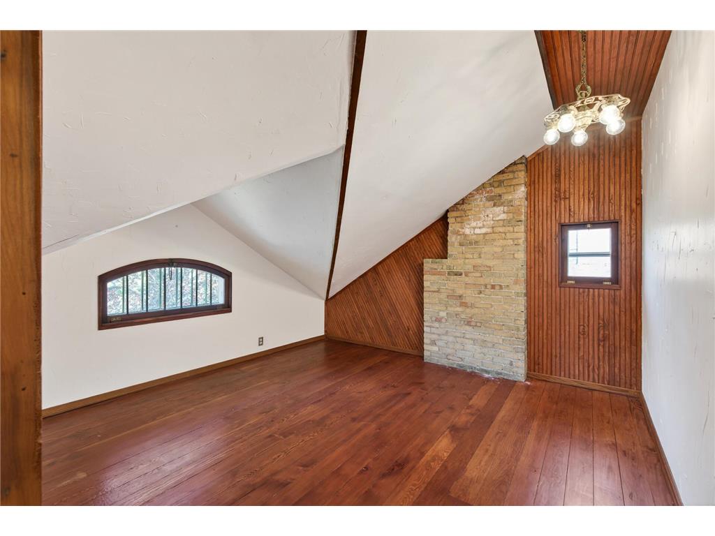 1866 Summit Avenue Saint Paul MN 55105 7062984 image32