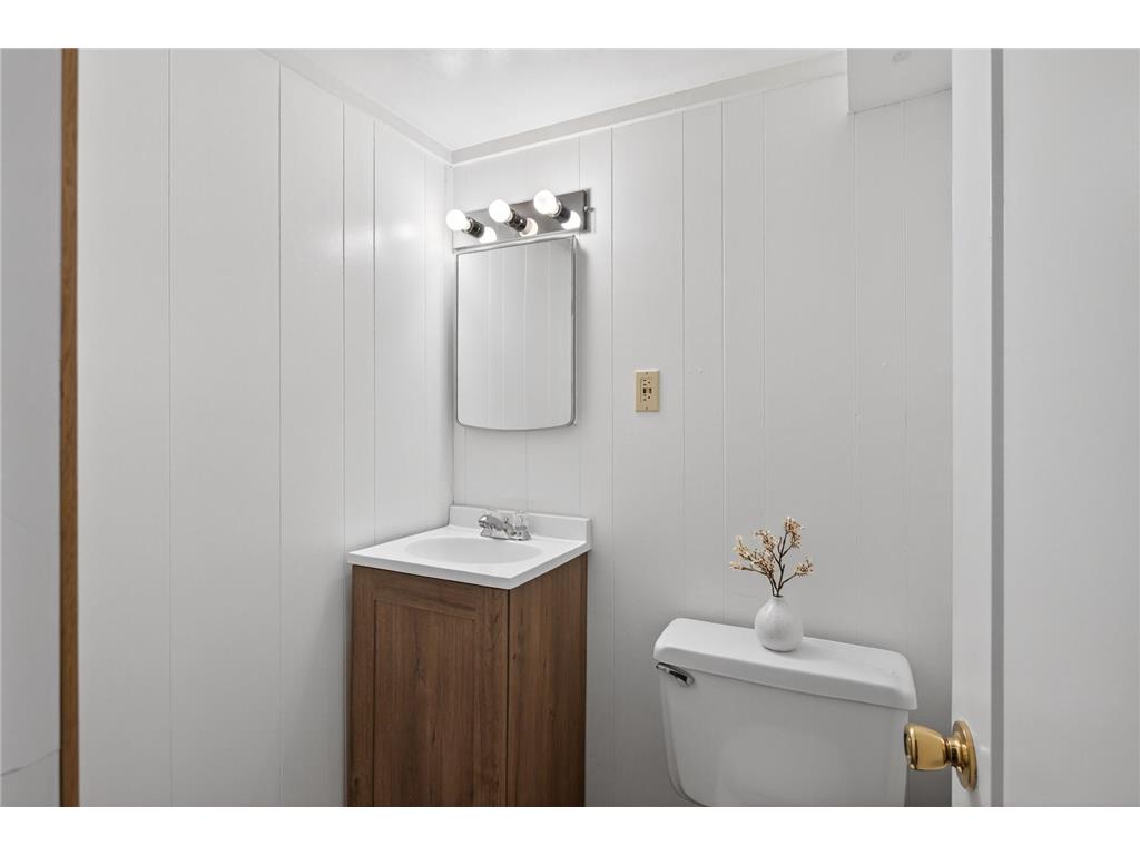 1866 Summit Avenue Saint Paul MN 55105 7062984 image37