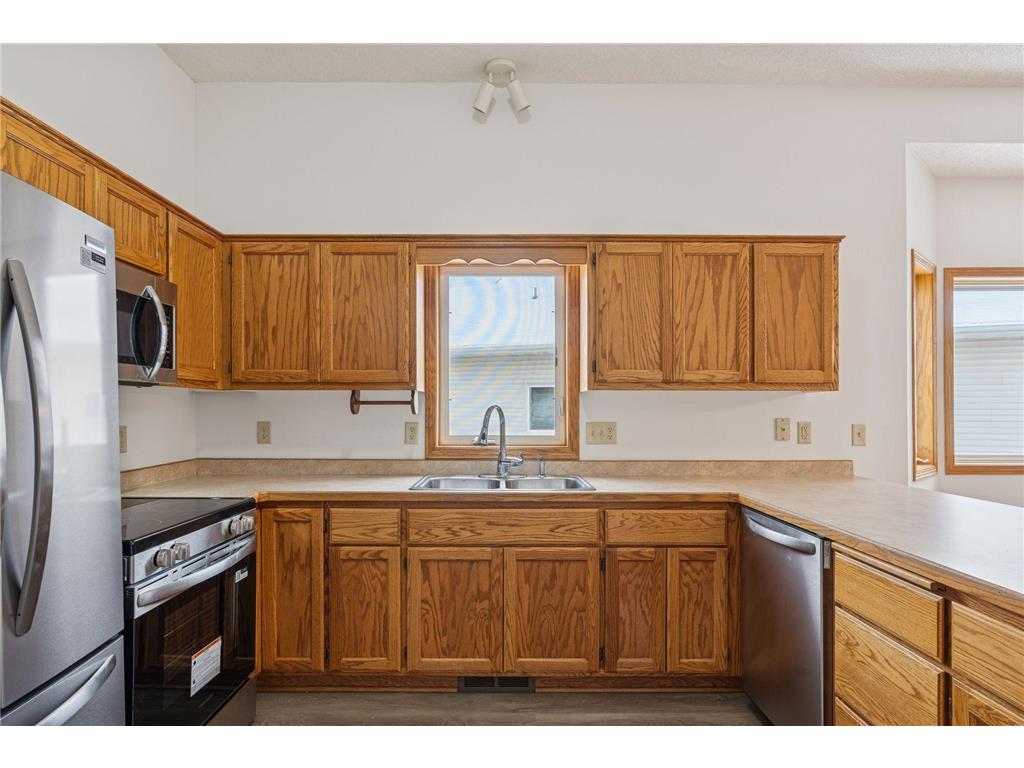 18667 Zane Street NW Elk River MN 55330 7043456 image4
