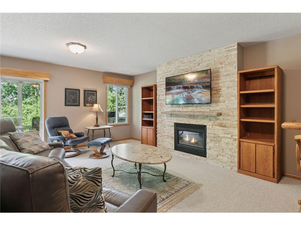 1867 Merlot Curve Eagan MN 55122 7062466 image23
