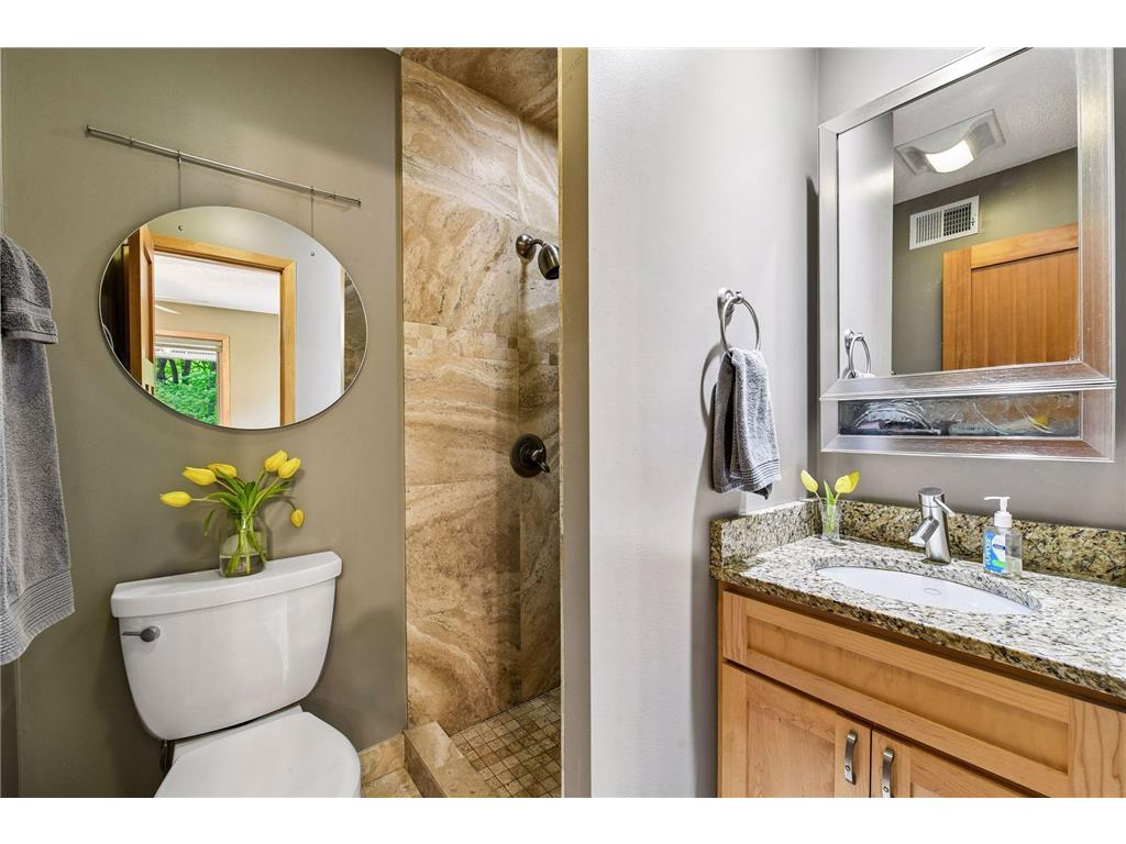 18677 Ponderosa Court Eden Prairie MN 55347 - Riley Creek 7073730 image36