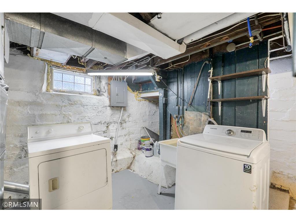 1868 Hawthorne Avenue E Saint Paul MN 55119 7089241 image17
