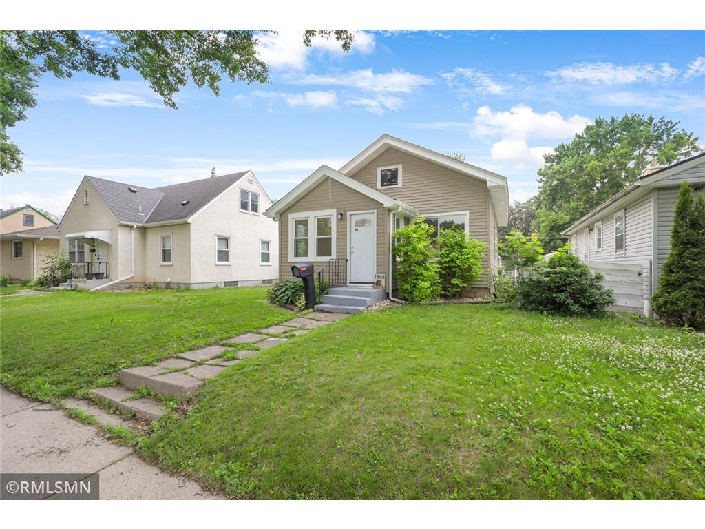 1868 Hawthorne Avenue E Saint Paul MN 55119 7089241 image18