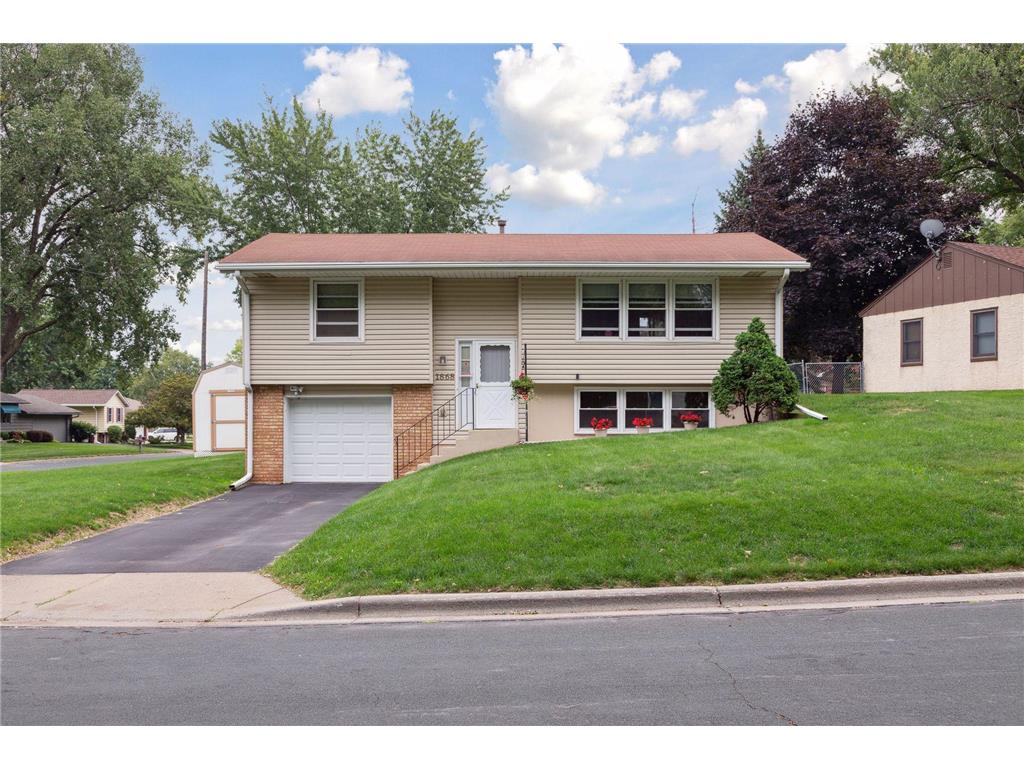 1868 Kathleen Drive West Saint Paul MN 55118 6425831 image1