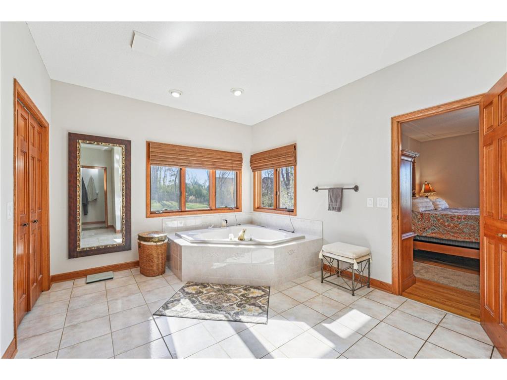18685 Highview Avenue Lakeville MN 55044 7109430 image18