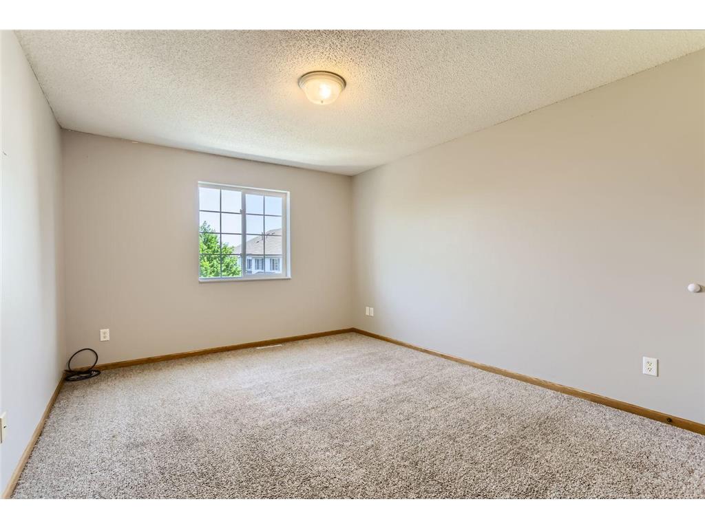 1869 E 122nd Street Burnsville MN 55337 7055772 image7