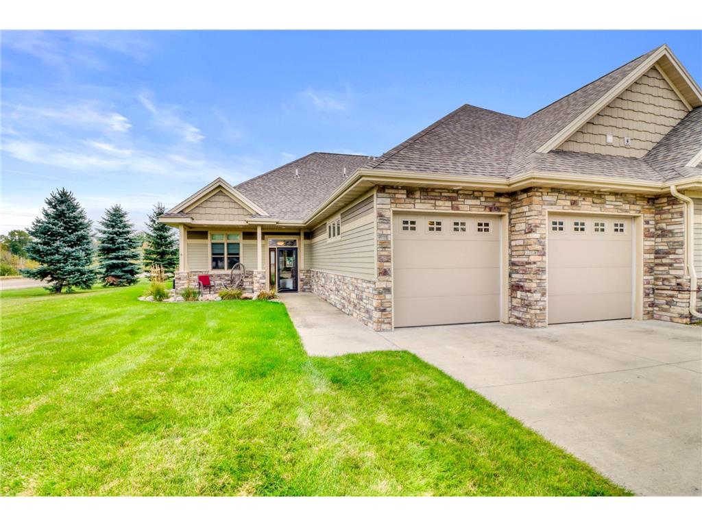 1869 McCarthy Lane Detroit Lakes MN 56501 - Detroit 6778268 image1