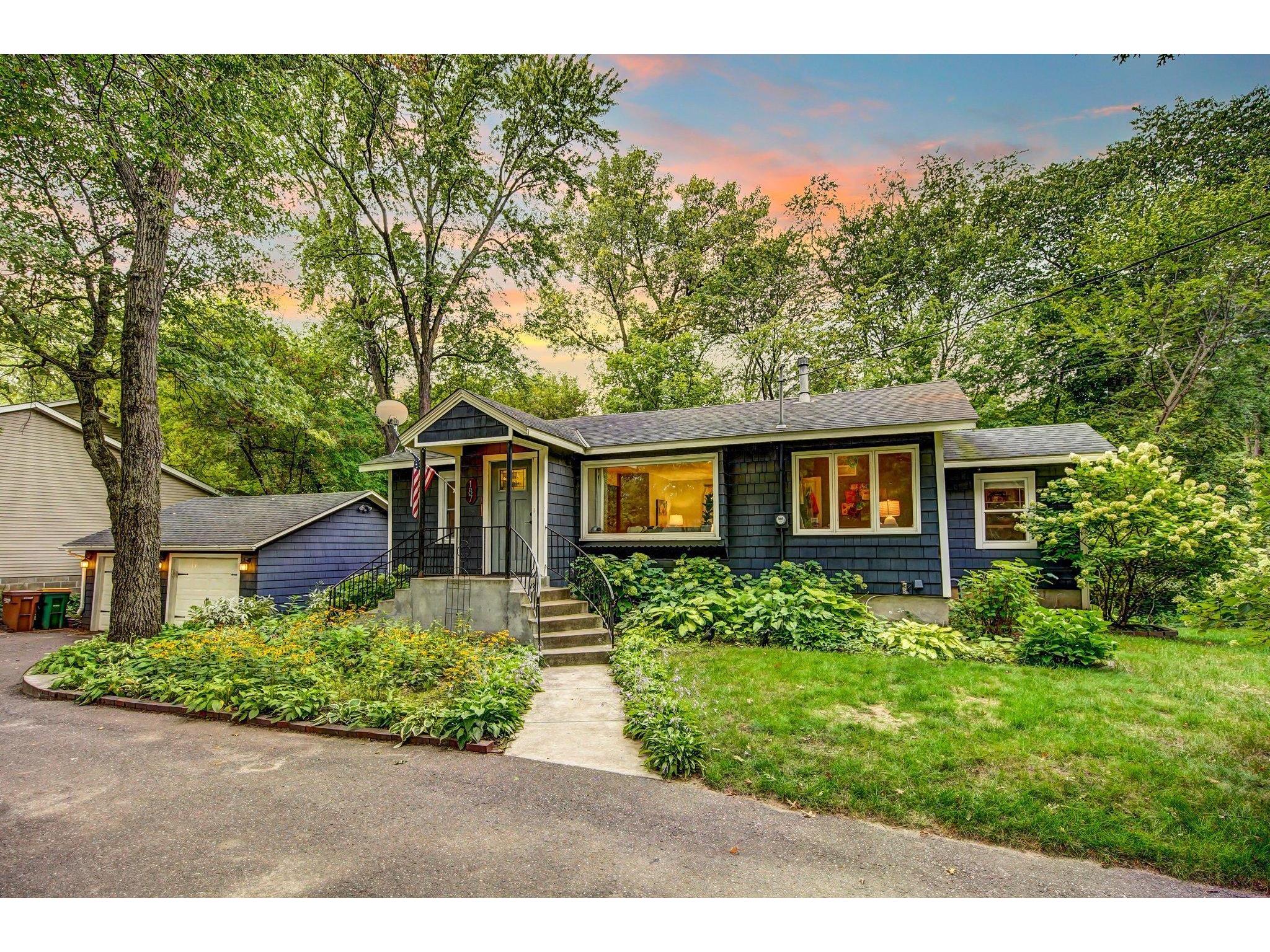 187 Mcgregor Avenue N, Mahtomedi, MN, 55115 MLS 6127952 Edina Realty