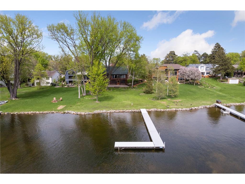 187 Peninsula Road, Medicine Lake, MN, 55441 MLS 6196686 Edina Realty