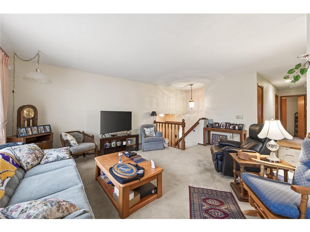 187 Valleyside Drive Saint Paul MN 55119 7046873 image5