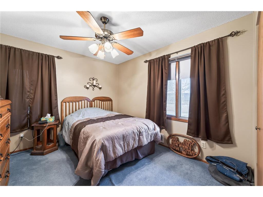 187 Valleyside Drive Saint Paul MN 55119 7046873 image9