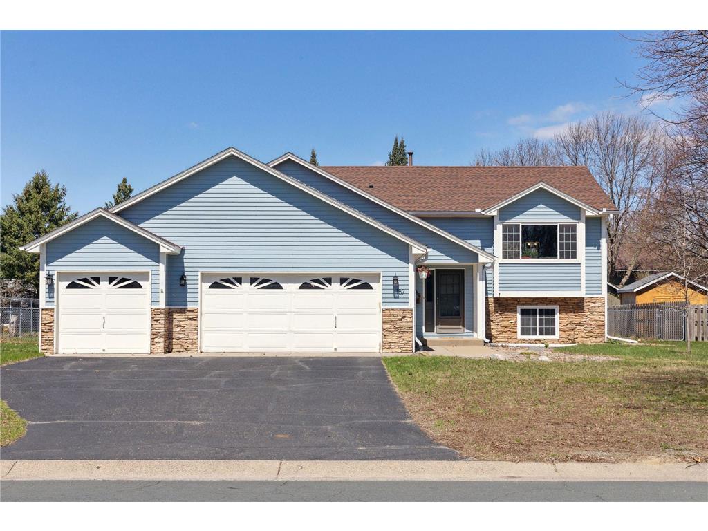 187 Wildflower Drive, Lino Lakes, MN 55014 MLS 6363456 Edina Realty