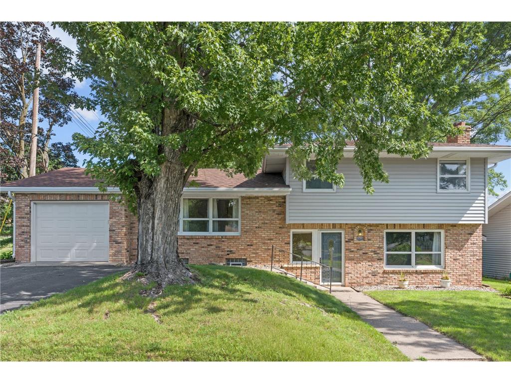 1870 7th Street NW New Brighton MN 55112 7109693 image1