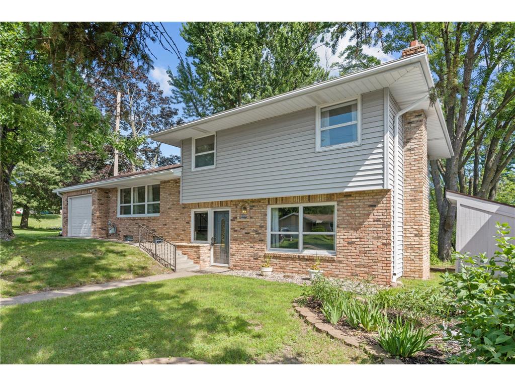 1870 7th Street NW New Brighton MN 55112 7109693 image2