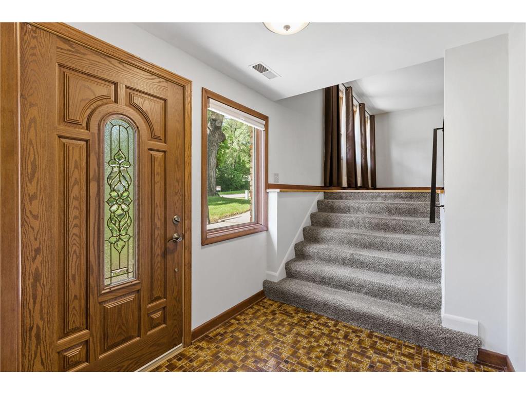 1870 7th Street NW New Brighton MN 55112 7109693 image5