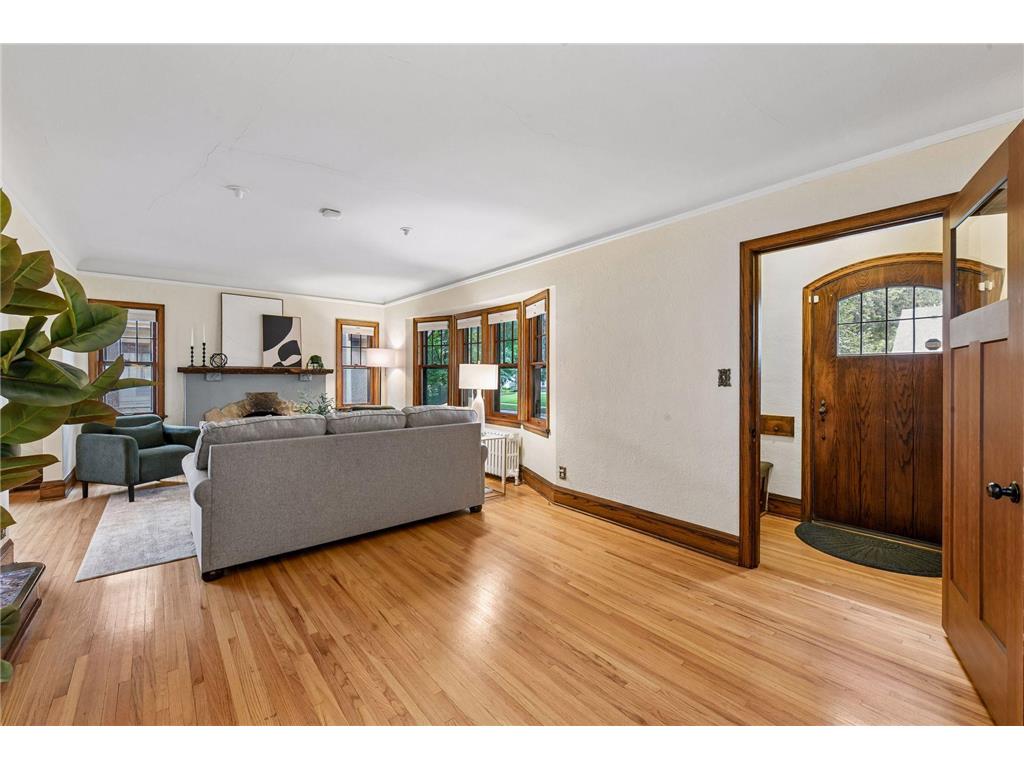 1870 Beechwood Avenue Saint Paul MN 55116 7090175 image4