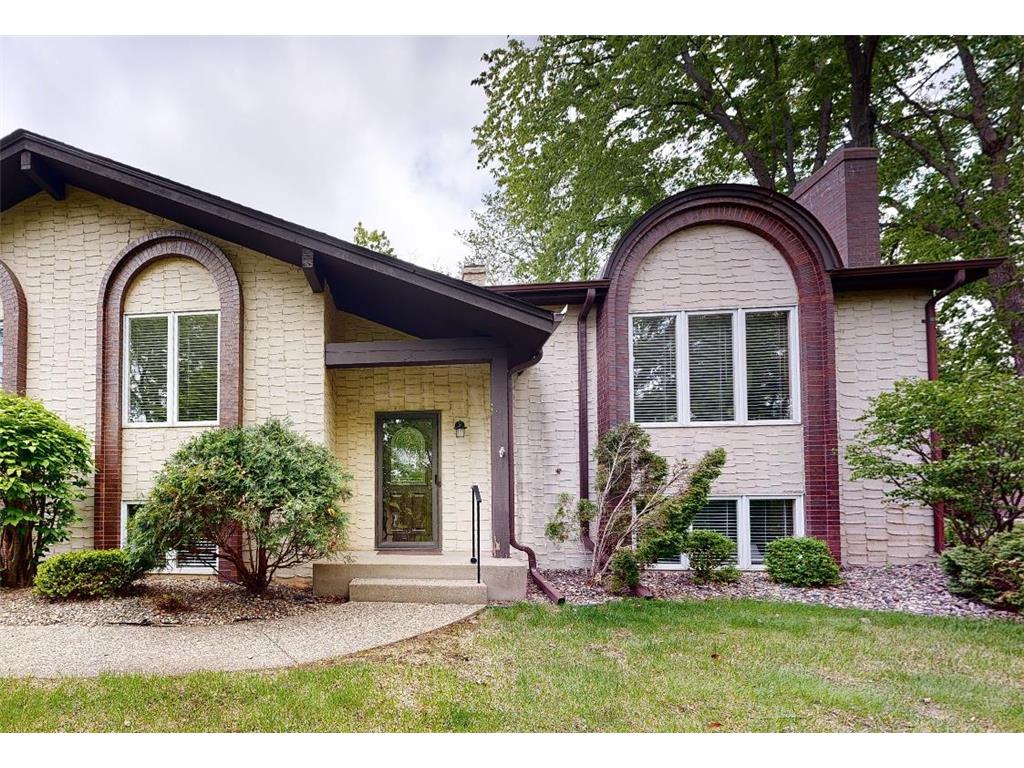 1870 Eagle Ridge Drive #5 Mendota Heights MN 55118 6371999 image1