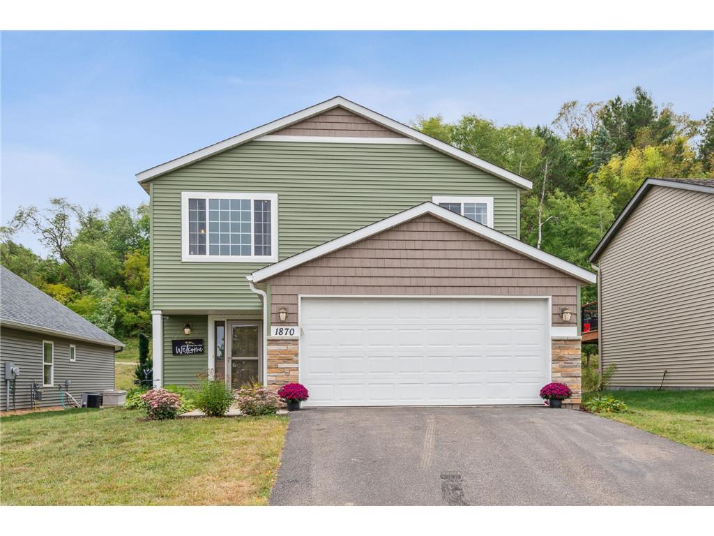 1870 Morning Glory Drive, River Falls, WI, 54022 MLS 7730561 Edina