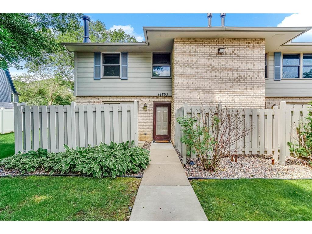 18705 Clear View Court Minnetonka MN 55345 6733636 image1