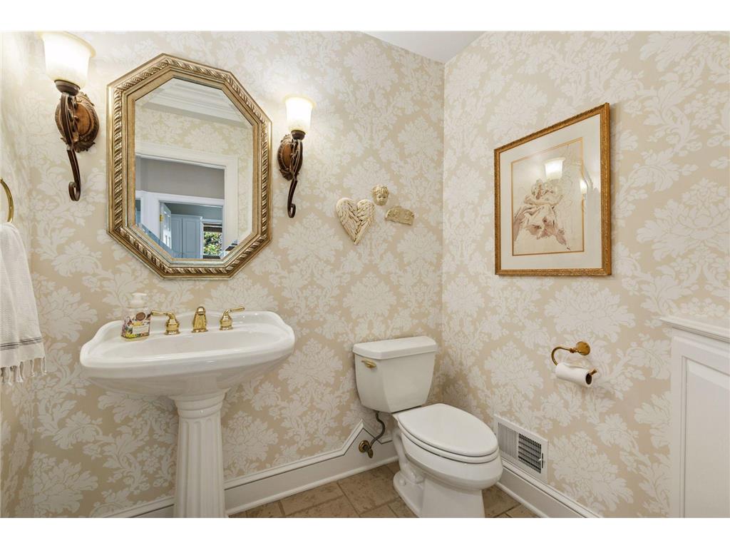 18709 Melrose Chase Eden Prairie MN 55347 6810022 image30