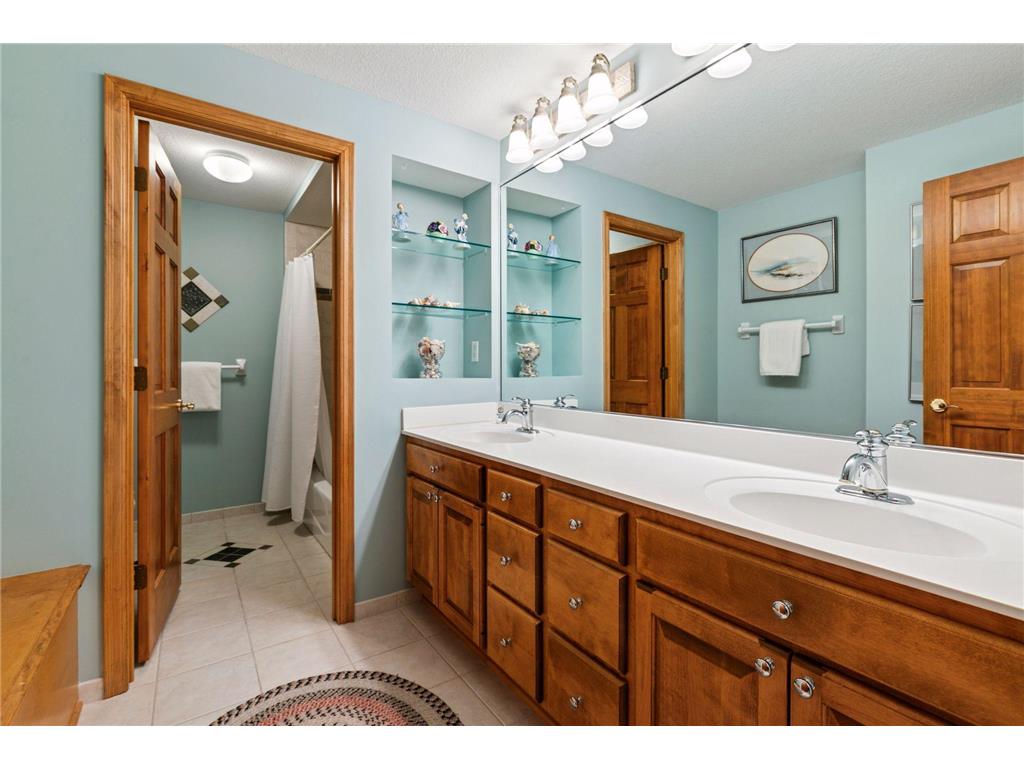 18709 Melrose Chase Eden Prairie MN 55347 6810022 image44