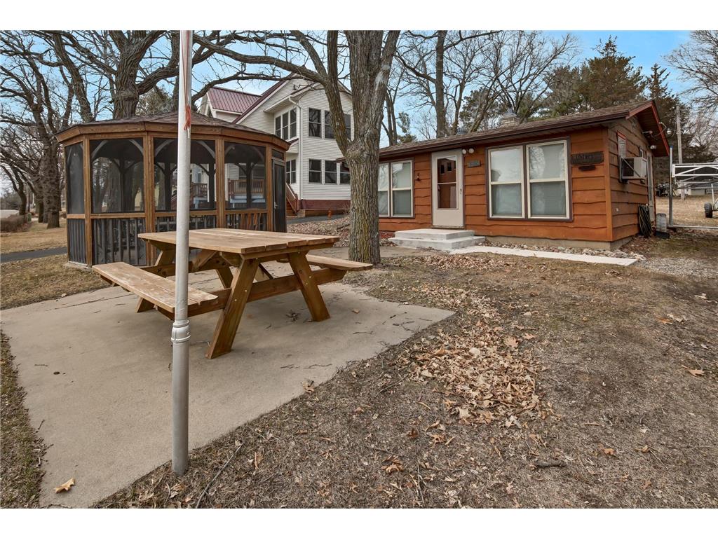 1871 Hiawatha Avenue Big Lake MN 55309 - Mitchell 6495062 image1