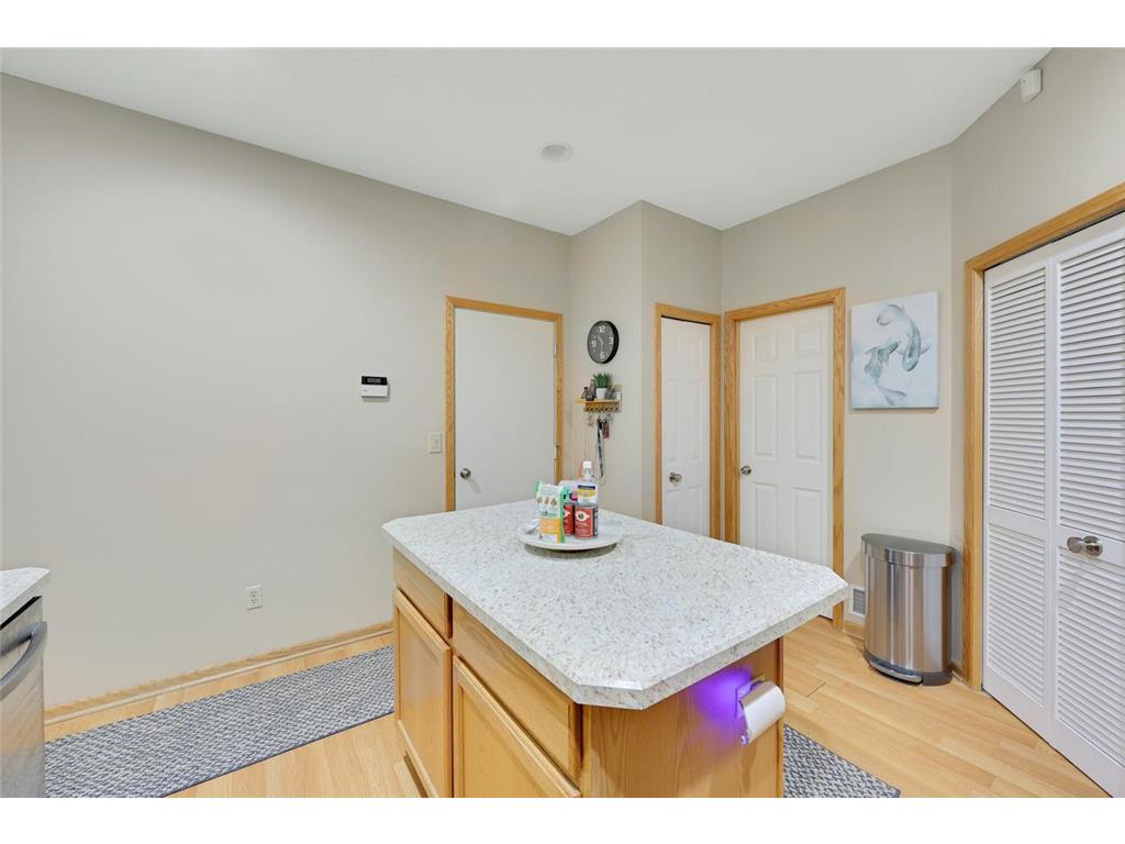 1871 Wildflower Court Shoreview MN 55126 7077015 image17