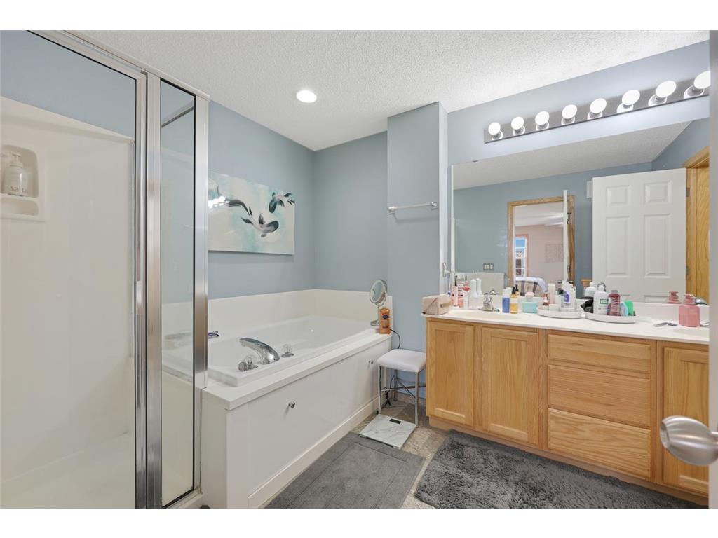 1871 Wildflower Court Shoreview MN 55126 7077015 image28