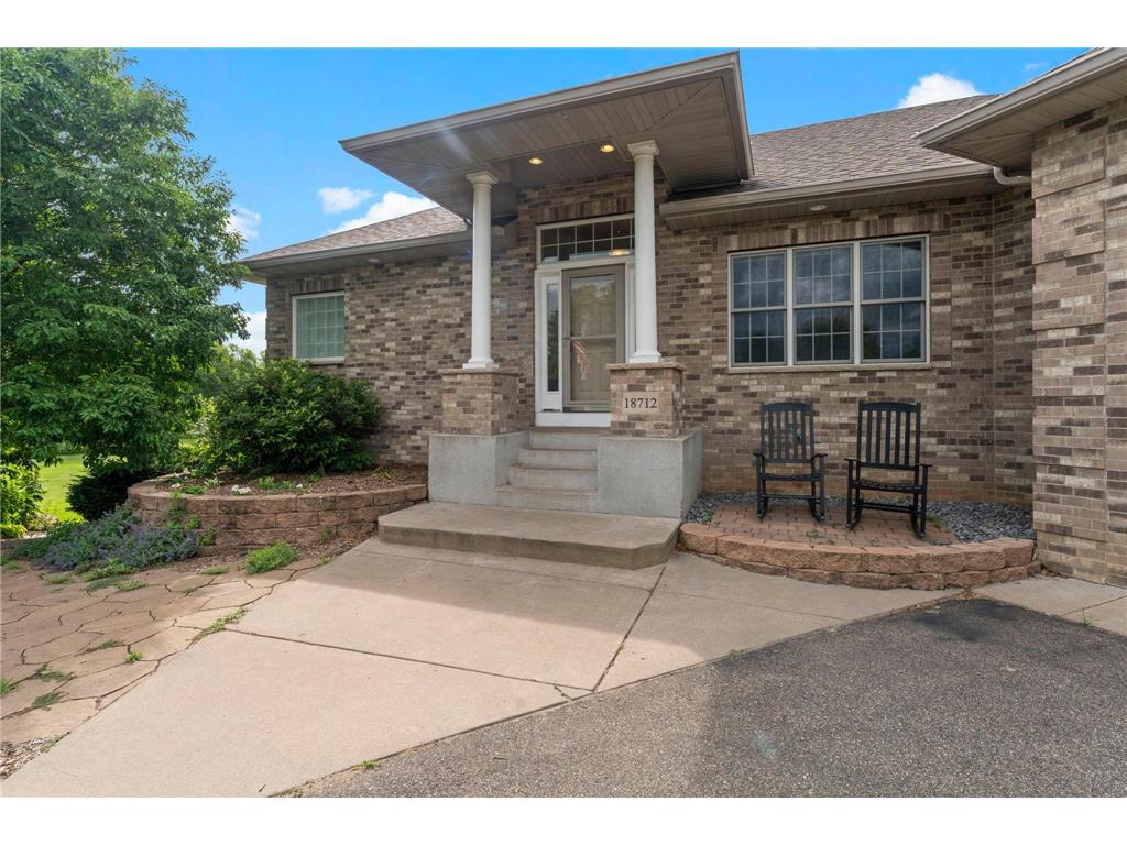 18712 Fontana Street Columbus MN 55092 7107297 image5