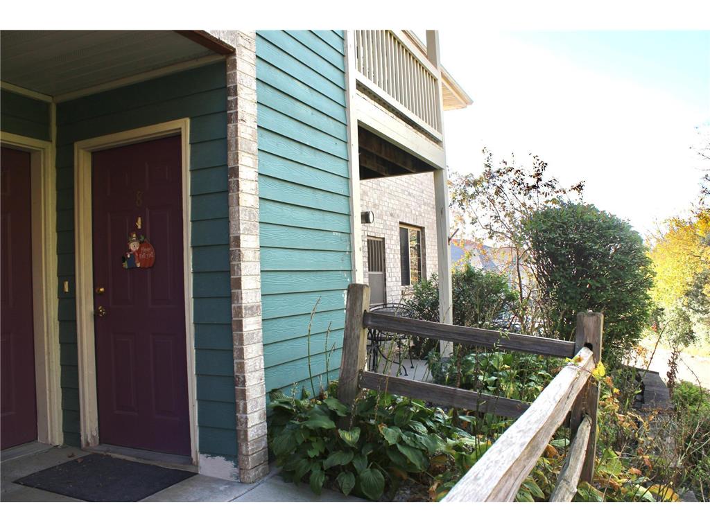 1872 Deerhaven Lane NE #8 Rochester MN 55906 6807959 image1