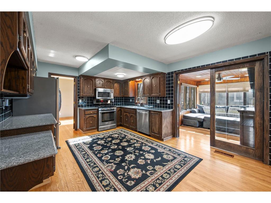 18725 28th Avenue N Plymouth MN 55447 7042222 image23