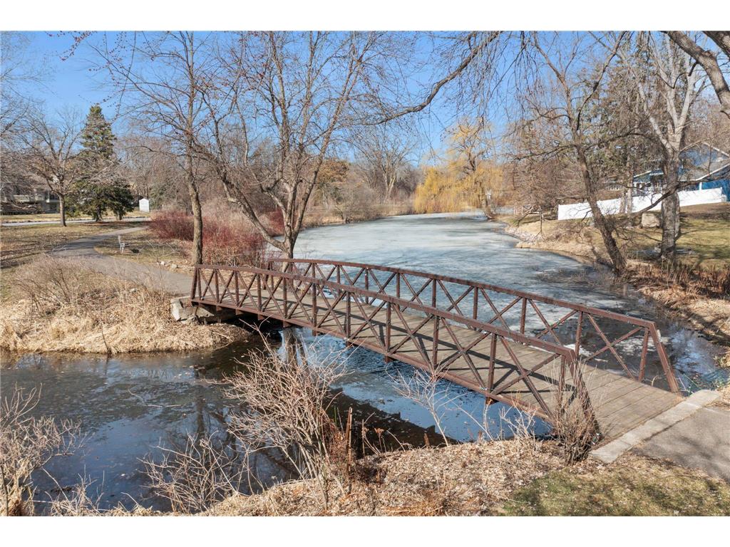 18725 28th Avenue N Plymouth MN 55447 7042222 image63