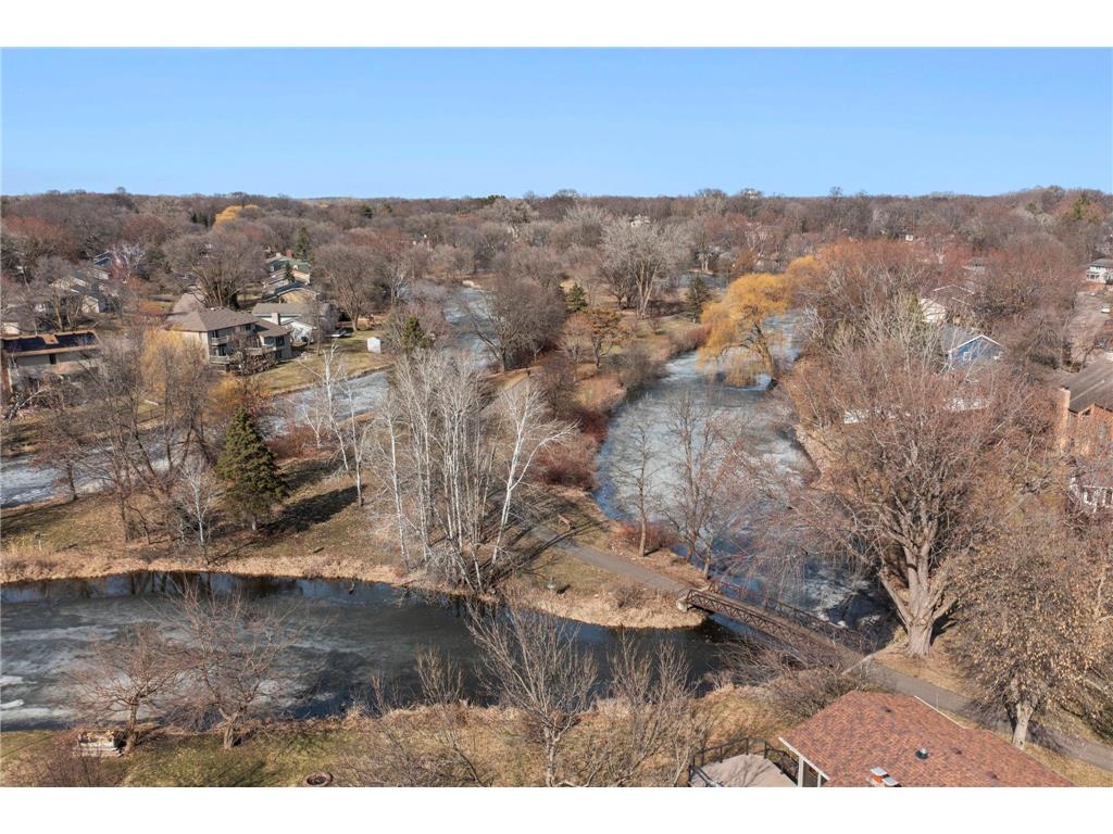 18725 28th Avenue N Plymouth MN 55447 7042222 image69
