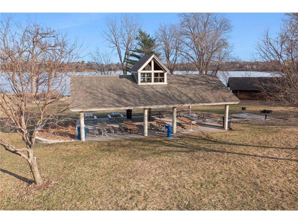 18725 28th Avenue N Plymouth MN 55447 7042222 image74