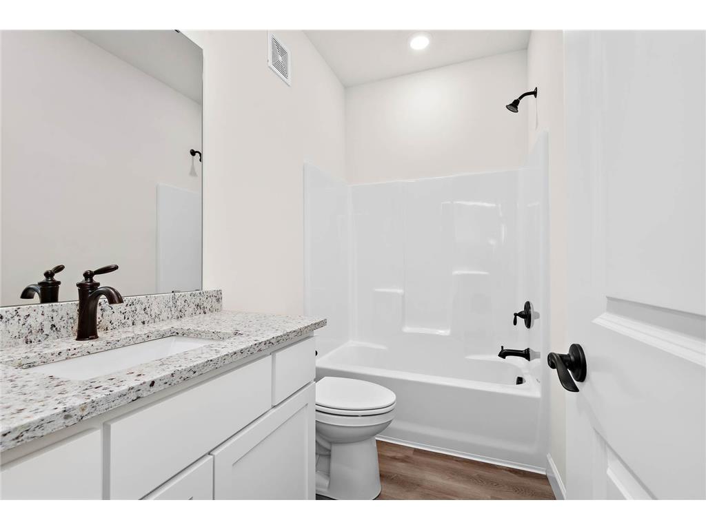 18726 Ivanhoe Street NW Elk River MN 55330 7004088 image10