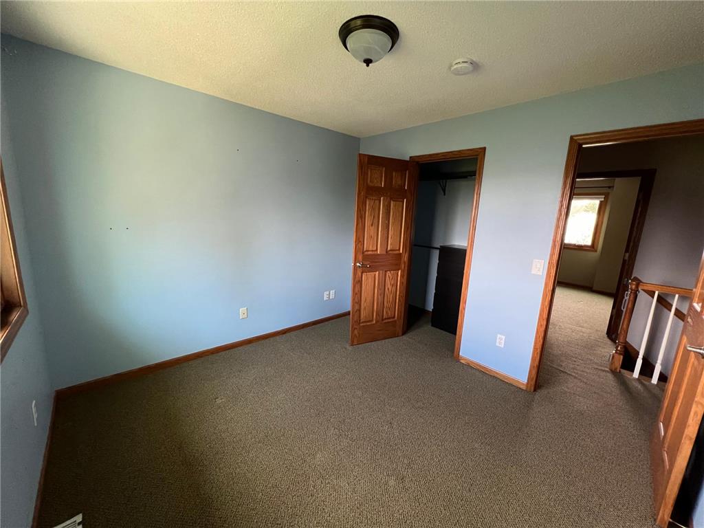 1873 Eldridge Avenue W Roseville MN 55113 7067430 image14