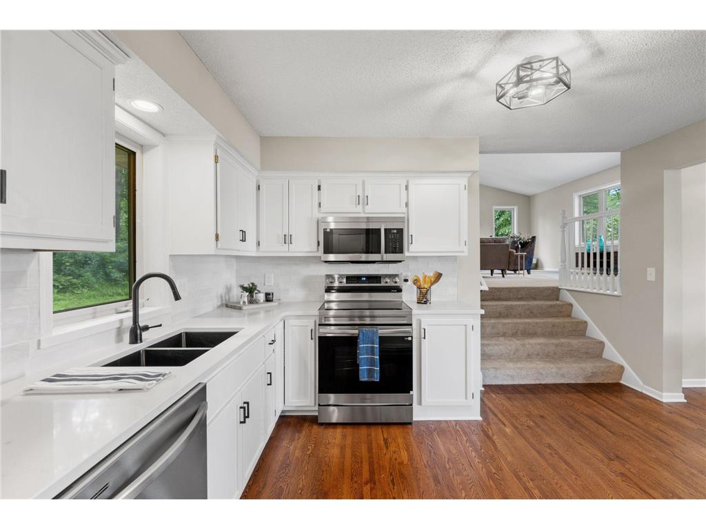 18741 Highview Avenue Lakeville MN 55044 7094674 image10