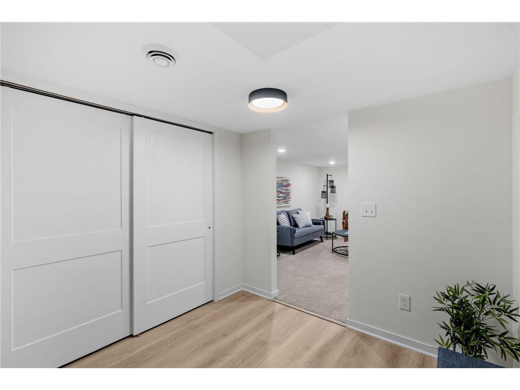 18741 Highview Avenue Lakeville MN 55044 7094674 image30