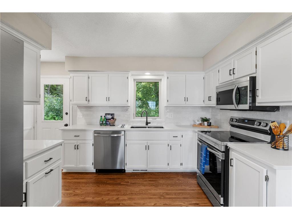 18741 Highview Avenue Lakeville MN 55044 7094674 image8