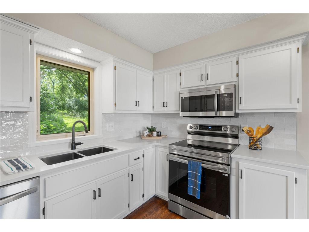18741 Highview Avenue Lakeville MN 55044 7094674 image9