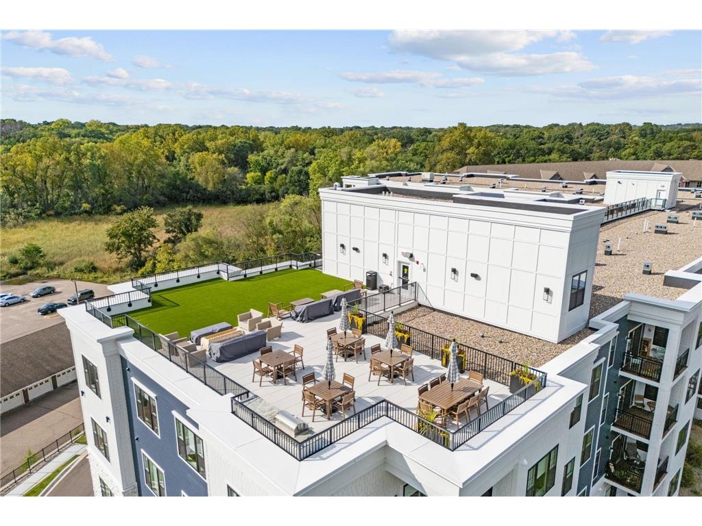 1875 E Shore Drive #302 Maplewood MN 55109 - Phalen 7017791 image11